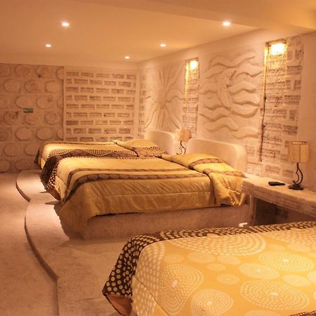 קולצ'אני Hotel De Sal Cristal Samana מראה חיצוני תמונה