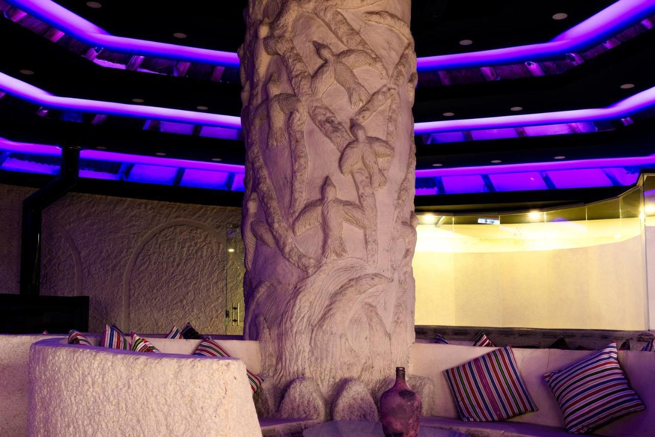 קולצ'אני Hotel De Sal Cristal Samana מראה חיצוני תמונה